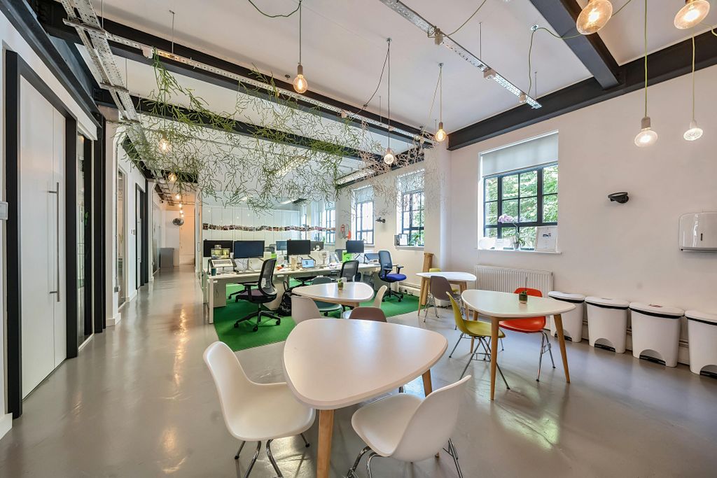 Property photo 1 of 8 66870849335861152010 3.Jpg