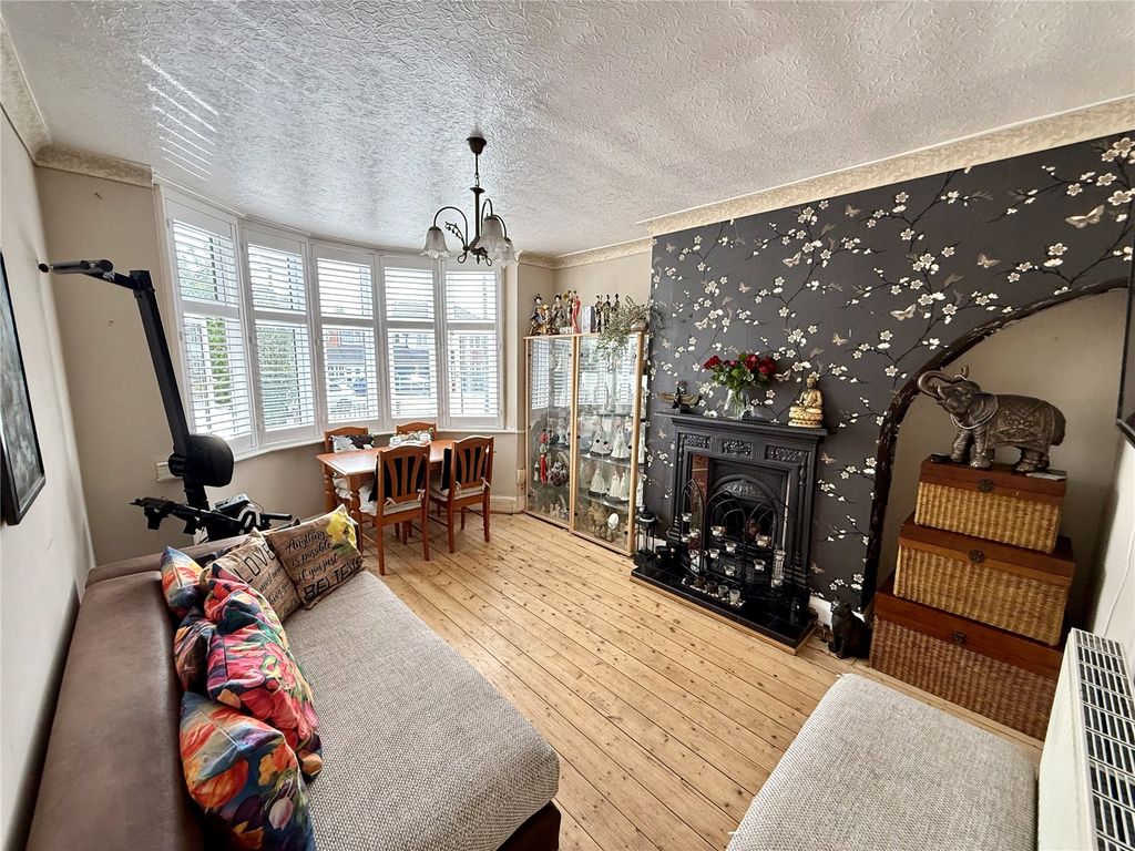 Property photo 3 of 26 Picture No. 10