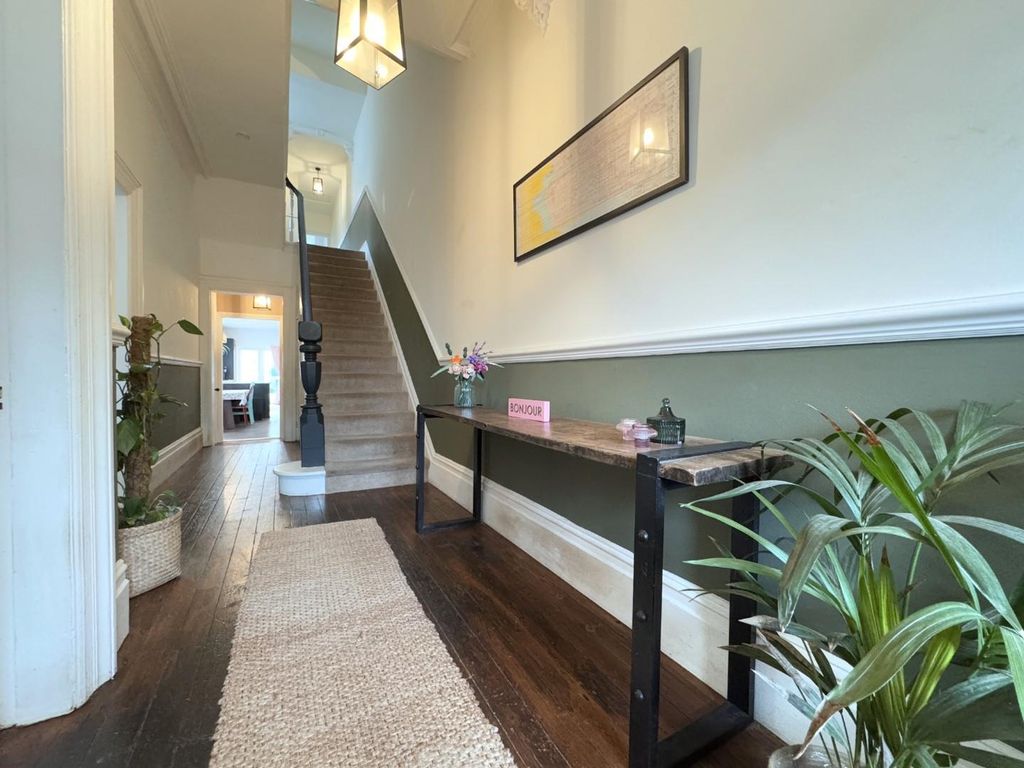 Property photo 3 of 41 Hall