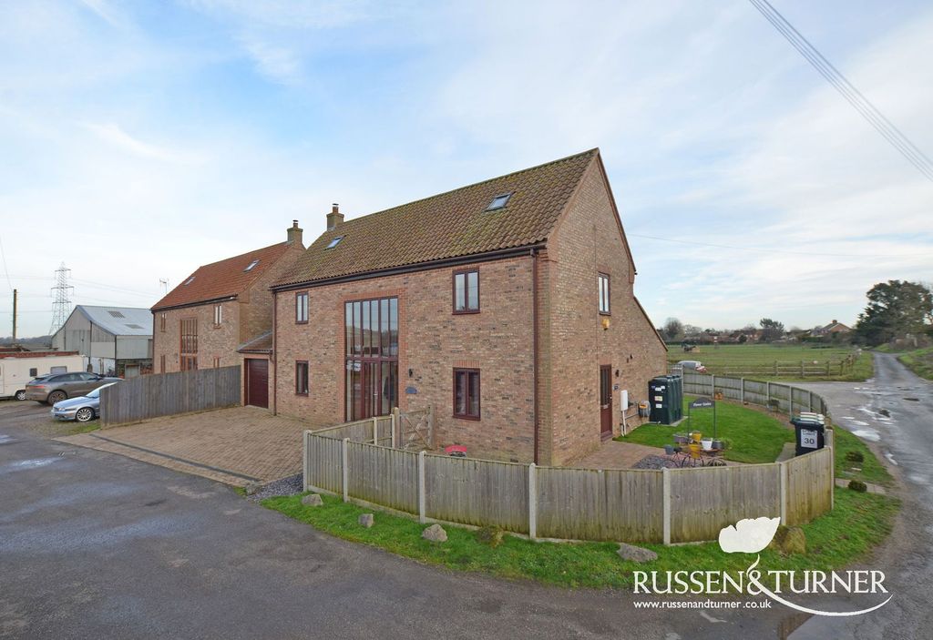 Property photo 1 of 25