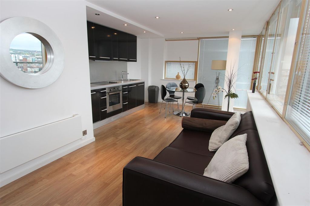 Property photo 1 of 10 Living Room-Kitchen.Jpg