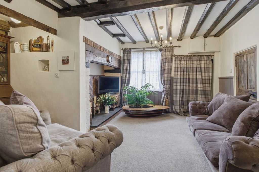 Additional image 7 of 4 bed end terrace house for sale105 High Street, Pershore, Worcestershire. WR10