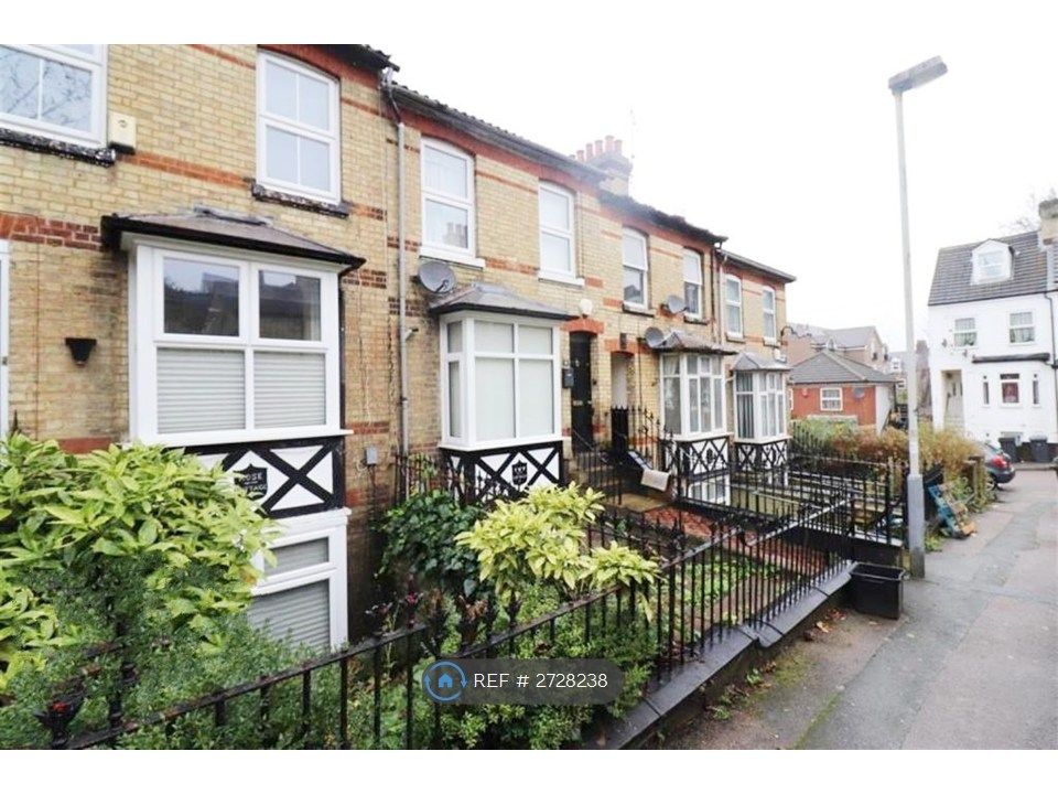 Property photo 3 of 3