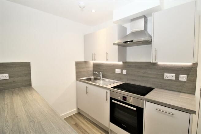 Property photo 3 of 8 Kitchen.Jpeg