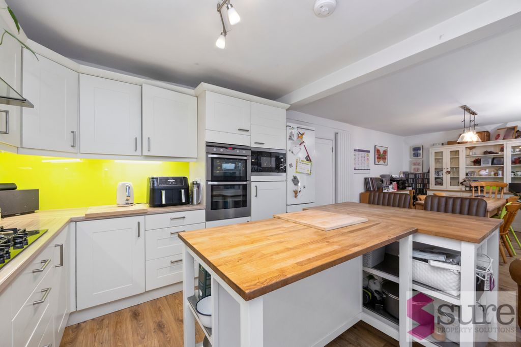 Property photo 3 of 25 Channel View Road, 12-015