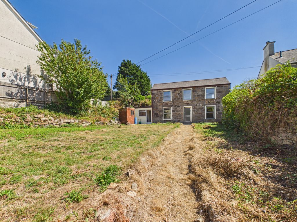 Property photo 1 of 11 Elevation