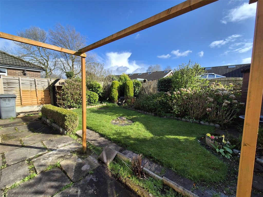 Property photo 2 of 10 Picture No. 05