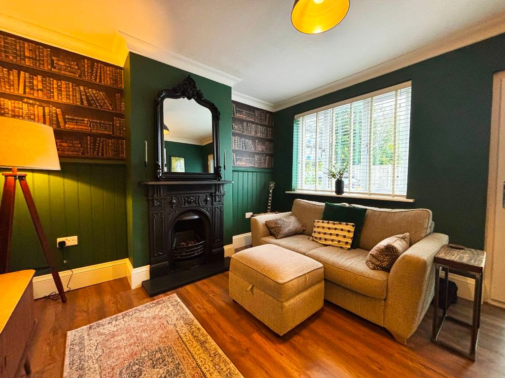 Property photo 2 of 14