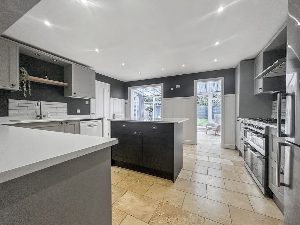 Property photo 2 of 15 Img1487