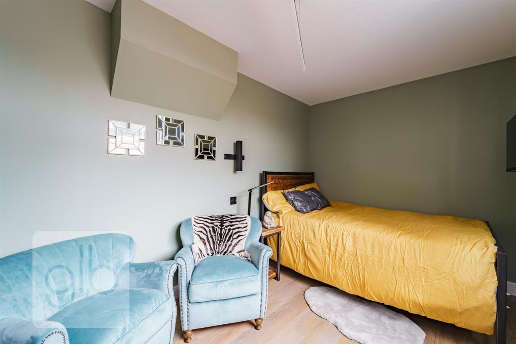 Property photo 2 of 11 Untitled Design - 2023-06-17T100441.698.Png