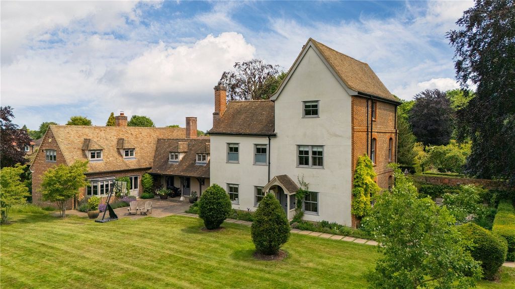 Property photo 1 of 23 Haslingfield Manor