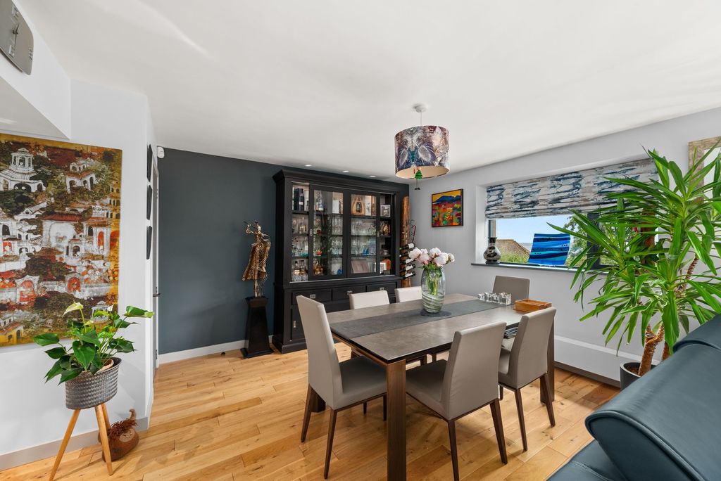 Additional image 6 of 4 bed detached house for sale12 Bughties Road, Broughty Ferry DD5