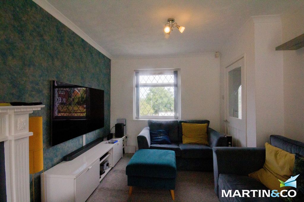 Property photo 3 of 10 10