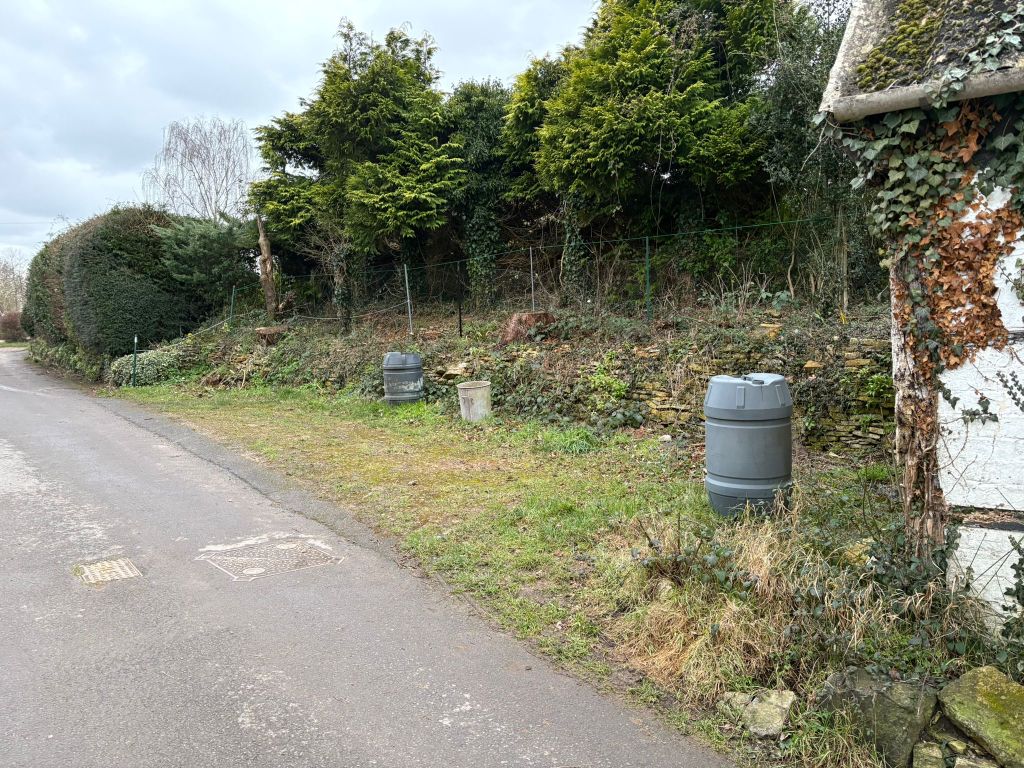 Property photo 3 of 4