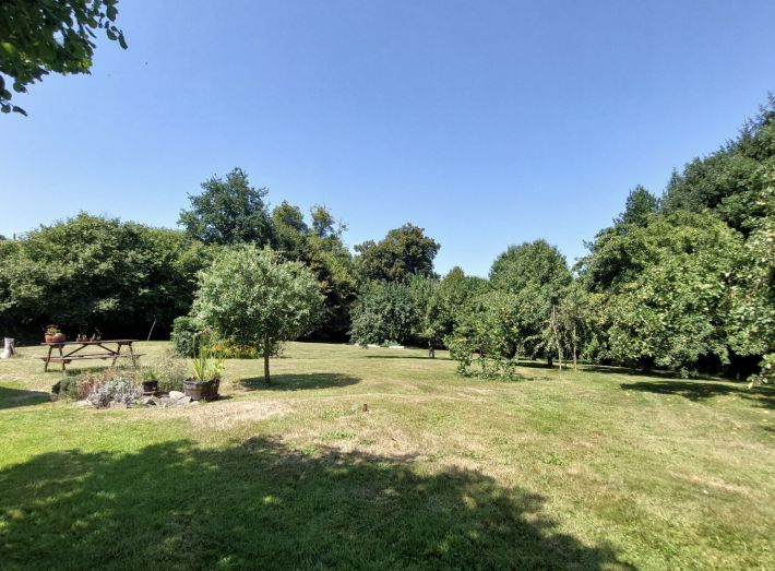 Property photo 2 of 11