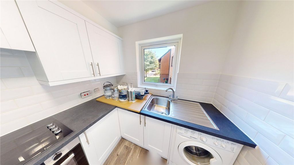 Property photo 3 of 8 Picture No. 07