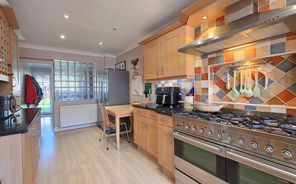 Additional image 8 of 4 bed detached house for saleDukes Wood, Crowthorne, Berkshire RG45
