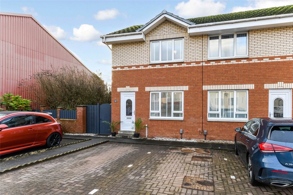 Property photo 1 of 21 Picture No. 19