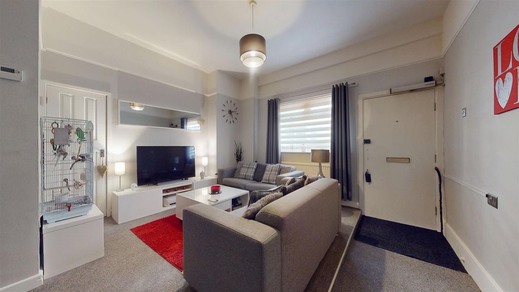 Property photo 3 of 23 Ground Floor Living Room