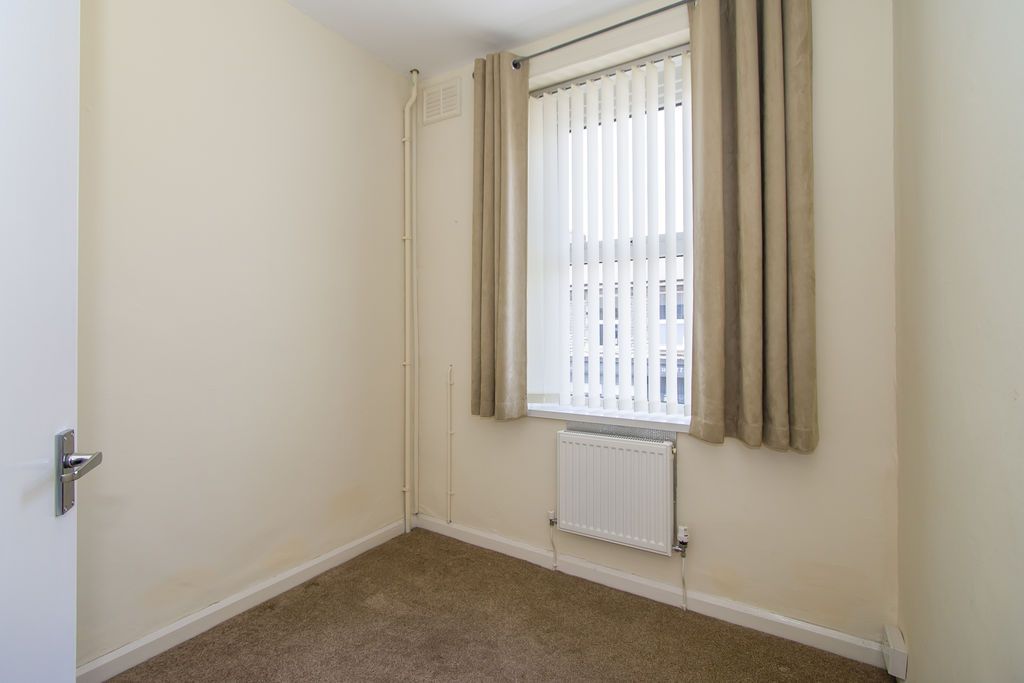 Additional image 5 of 2 bed flat to rentGlebe Street, Penarth CF64