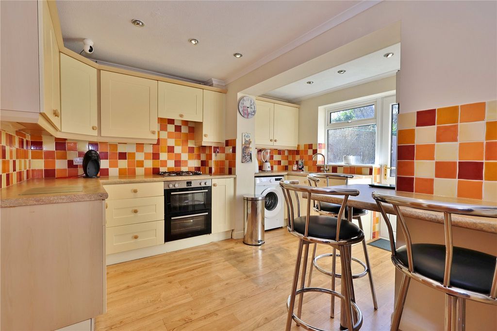 Property photo 2 of 15 Picture No. 03