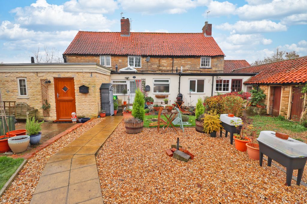 Property photo 1 of 13 Img_4684