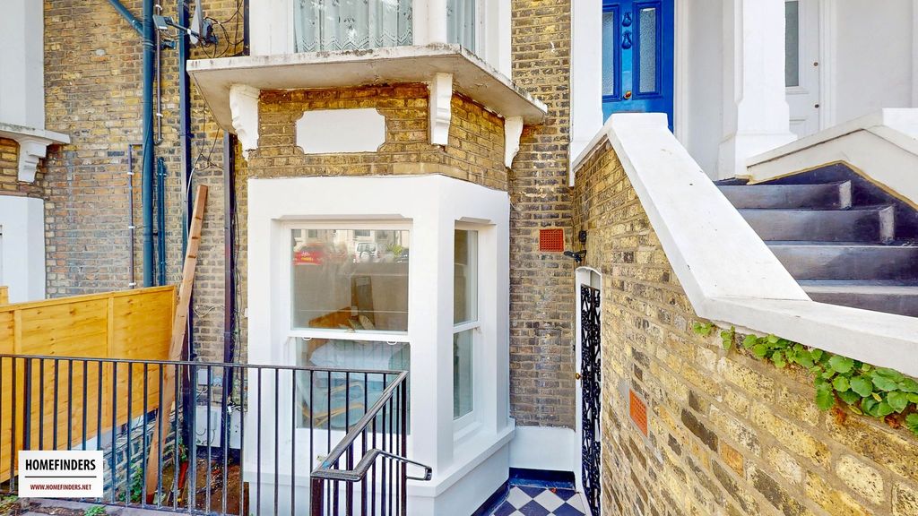 Property photo 2 of 14 Photo 3