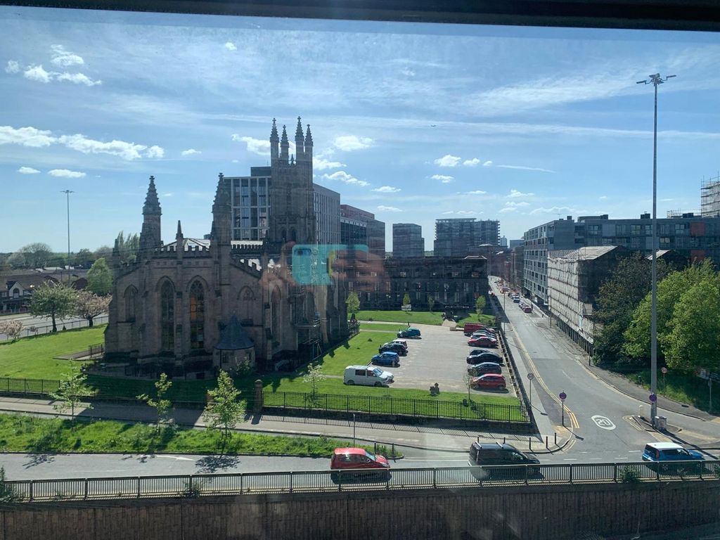 Property photo 3 of 11 Picture 3