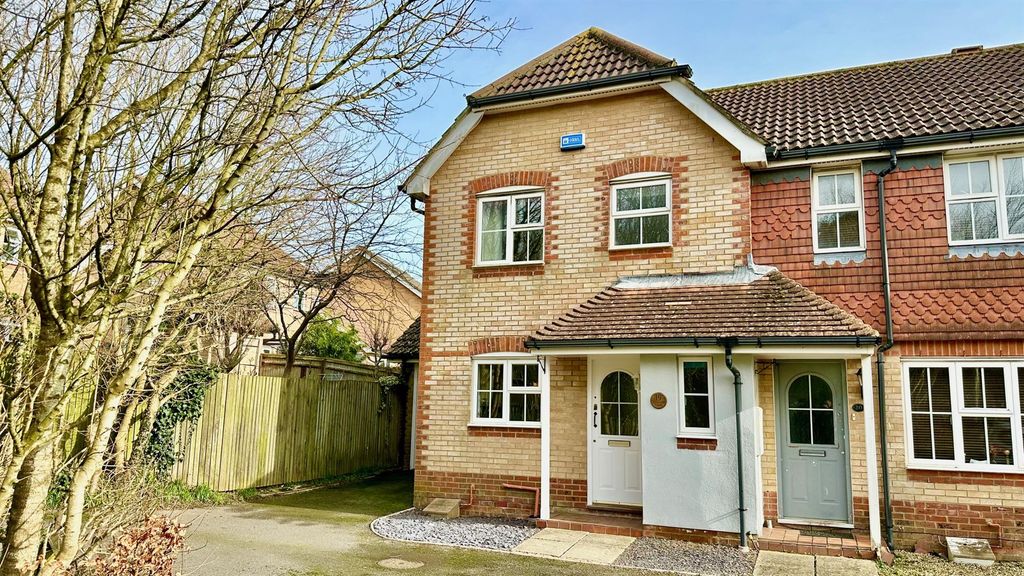 Property photo 1 of 25