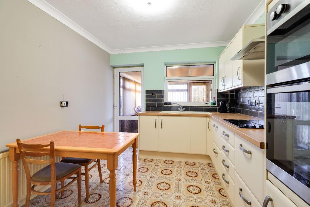 Property photo 2 of 24 Img (15).Jpg