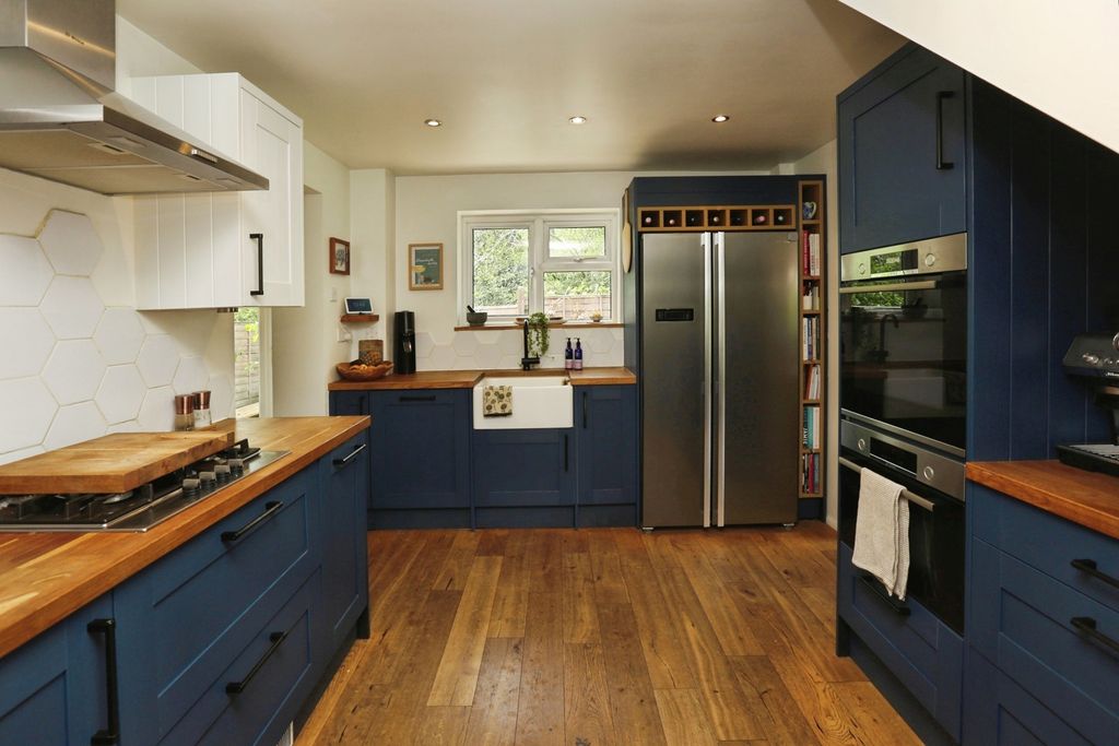 Property photo 3 of 13 Pbox-Img.Jpg