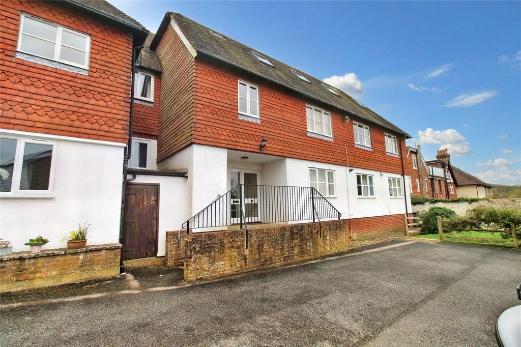 Property photo 1 of 8 Picture No. 01