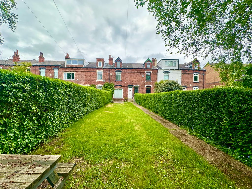 Property photo 1 of 17 Image