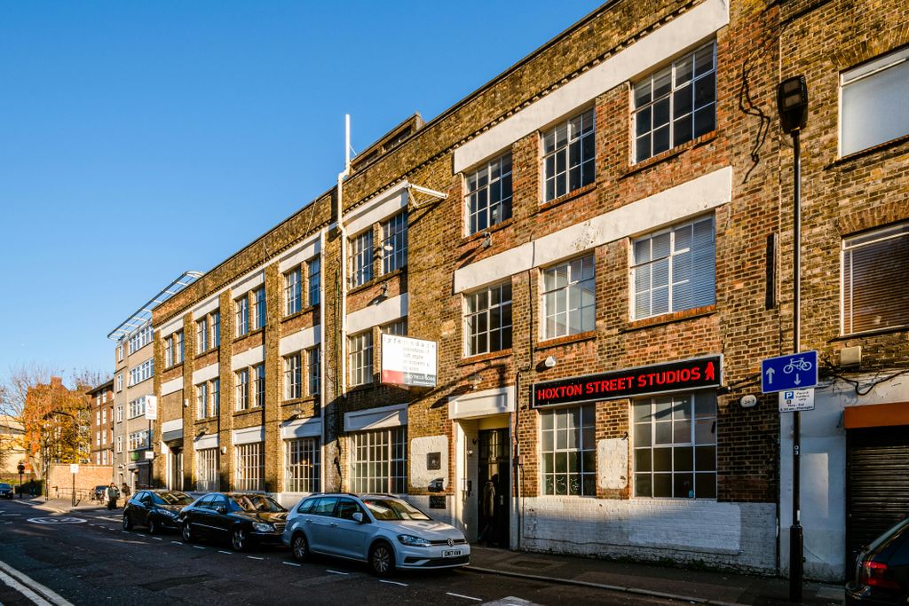 Property photo 3 of 6 Hoxton St Studios 1.Jpg
