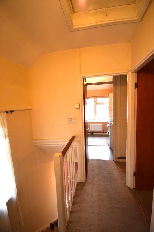 Property photo 3 of 7 Gallery