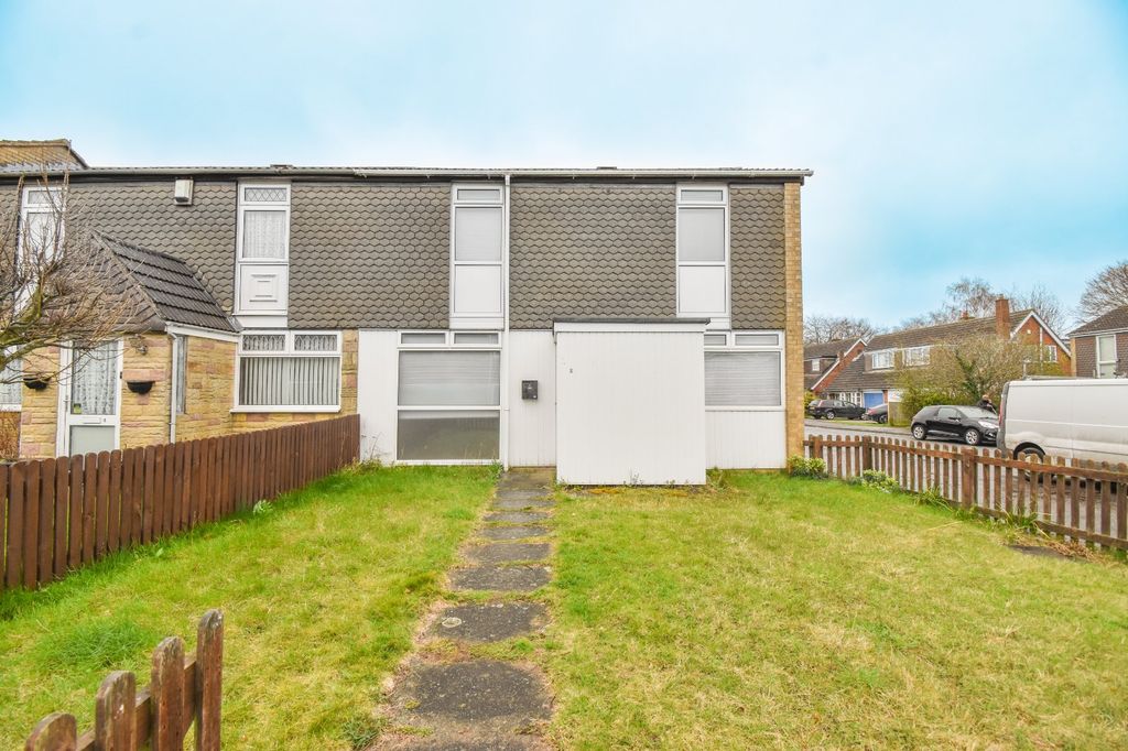 Property photo 1 of 18 External