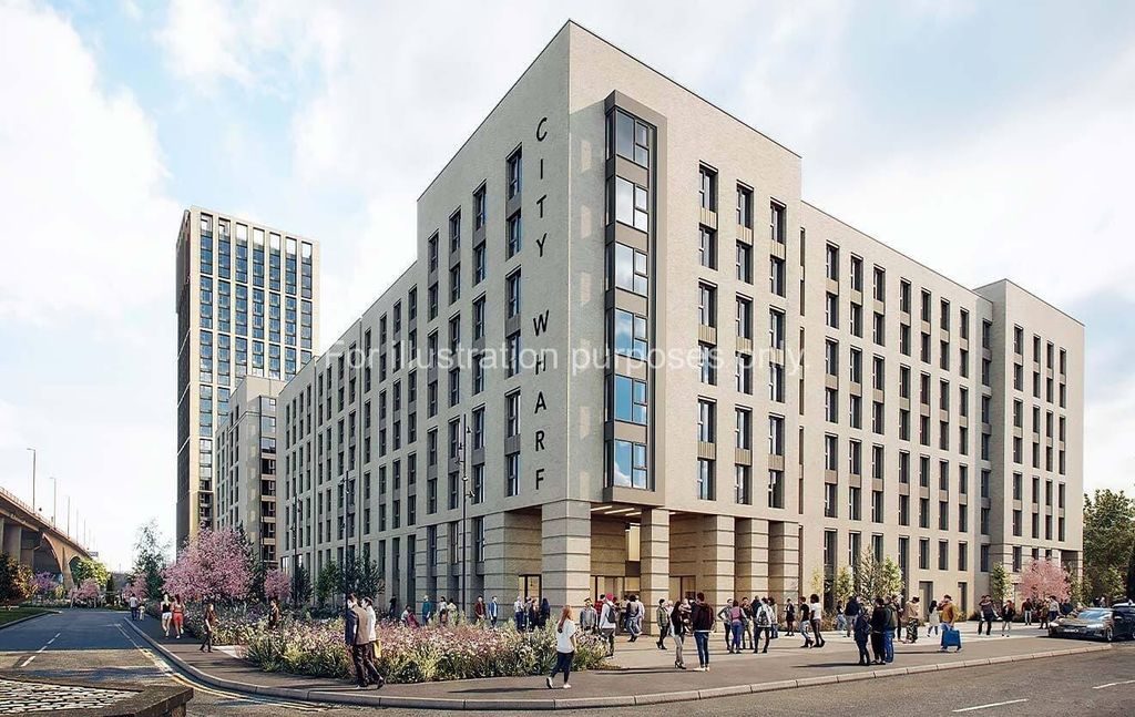 Property photo 3 of 12