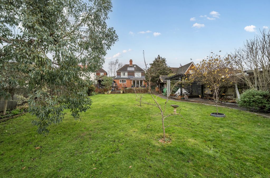 Property photo 3 of 24 1386274-32-6931Aa...