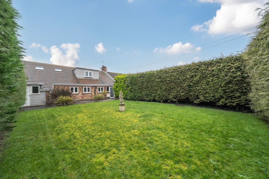 Property photo 1 of 16 Rear Garden