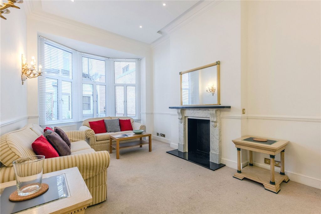 Property photo 2 of 11 Reception Room