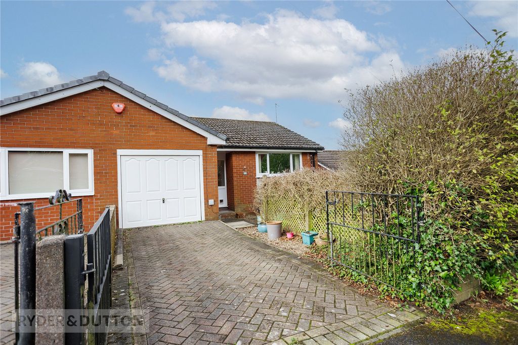 Property photo 2 of 21 Front External