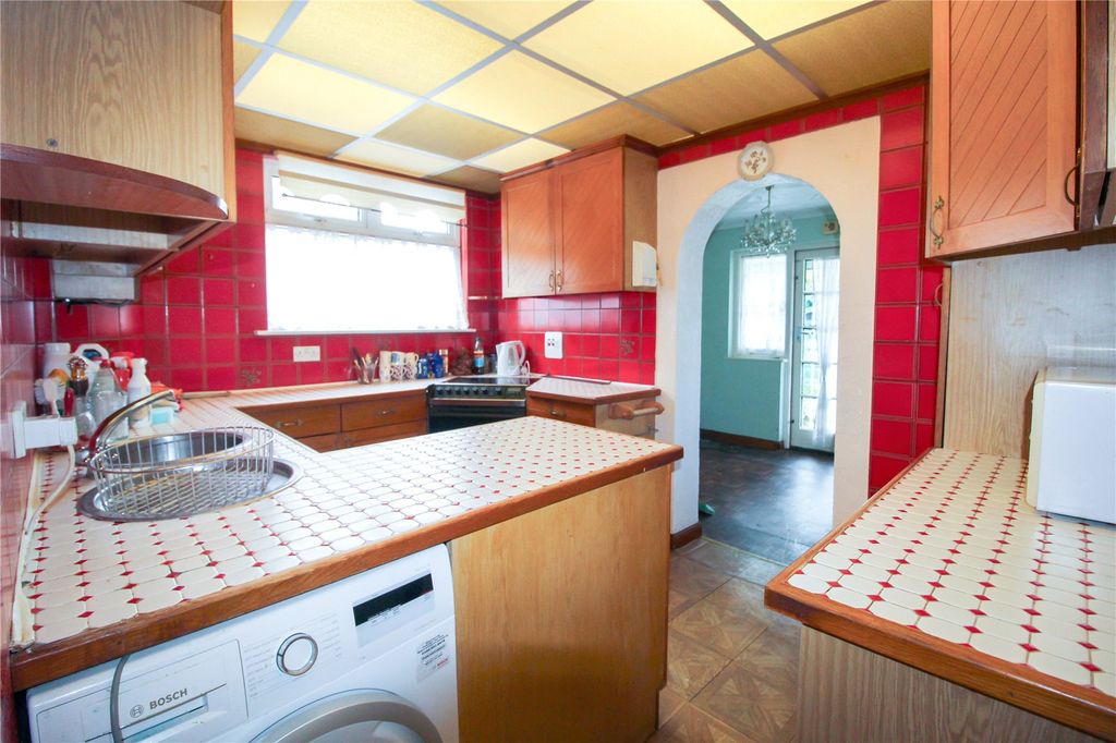 Property photo 3 of 16 Picture No. 02