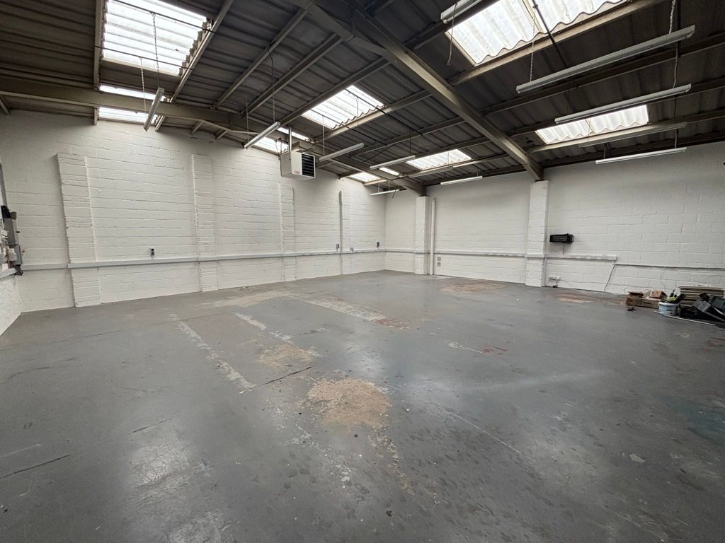 Property photo 2 of 8 Photo 8