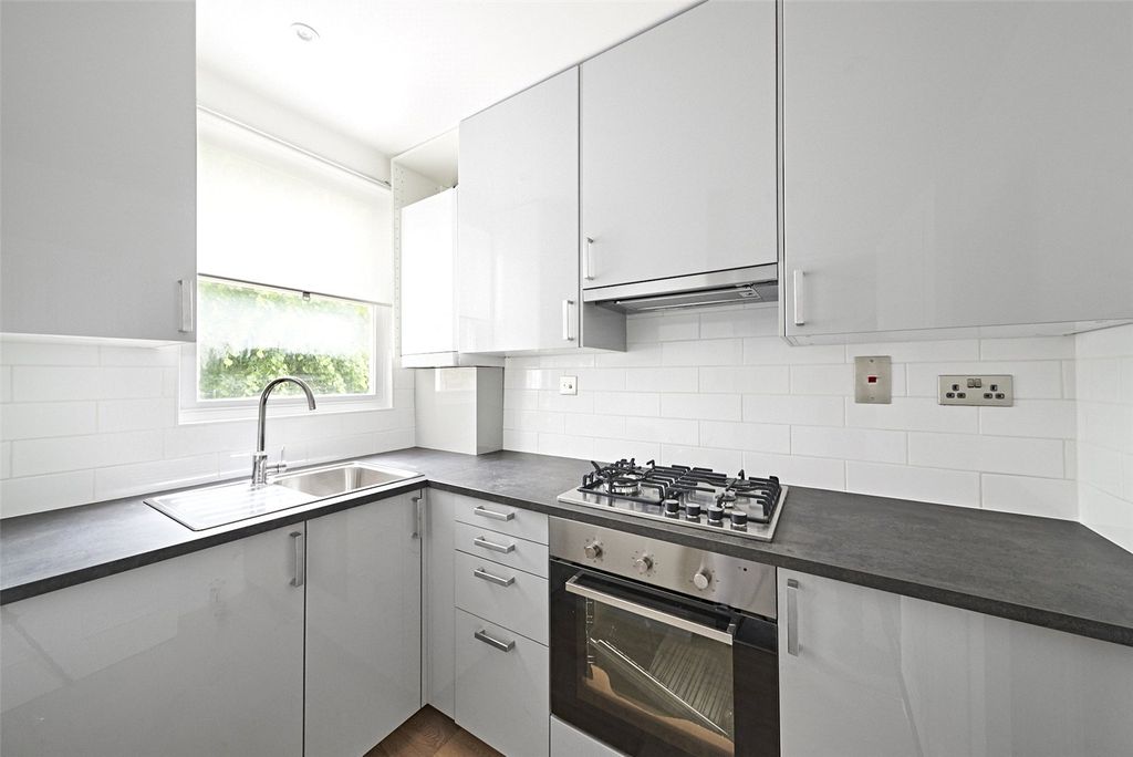 Property photo 3 of 7 Picture No. 23