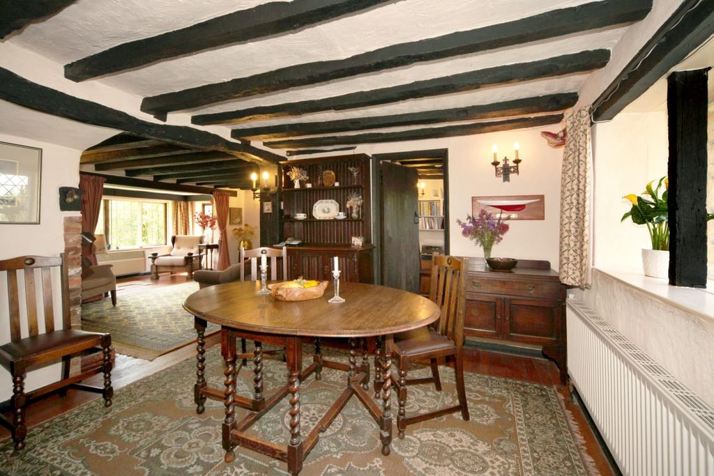 Property photo 3 of 15