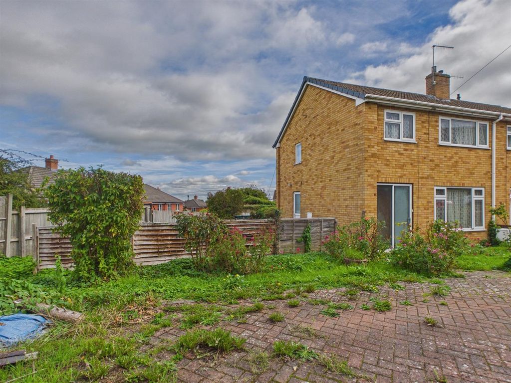 Property photo 1 of 18 Cam03972G0-Pr0496-Still016.Jpg