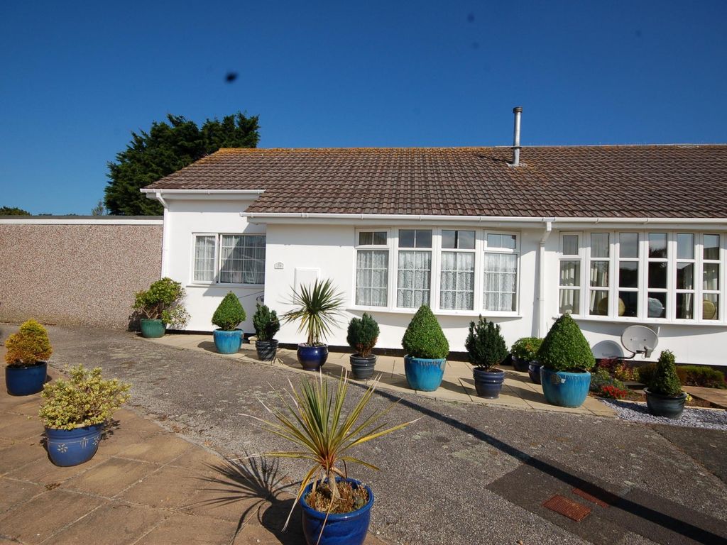 Property photo 2 of 14 2 - Exterior