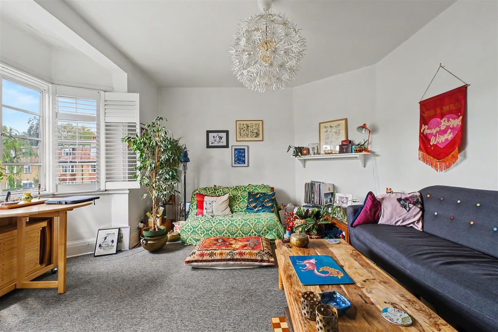 Property photo 2 of 12 2.Jpg