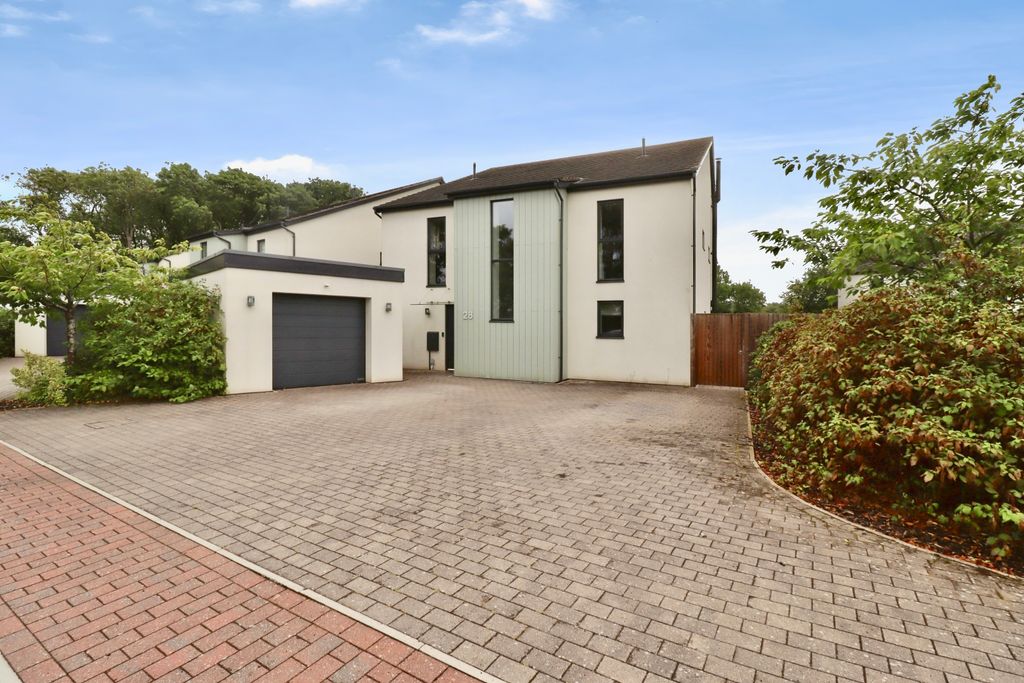 Property photo 1 of 49 Img_2765