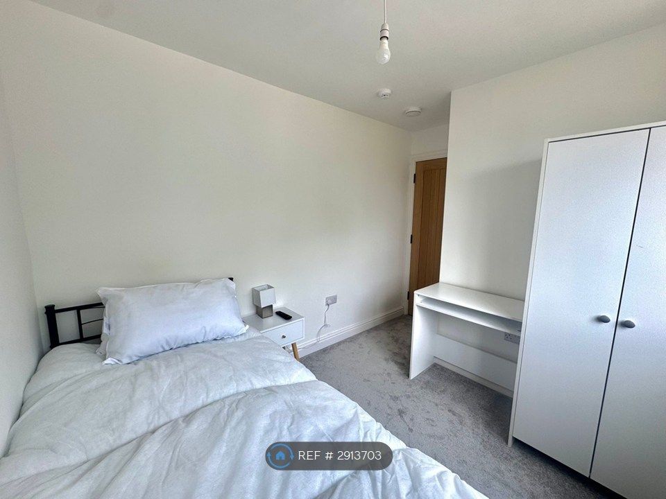 Property photo 2 of 4